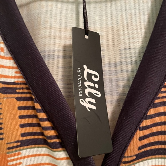 Lily women’s multi-colour duster-type sweater. - Picture 4 of 4